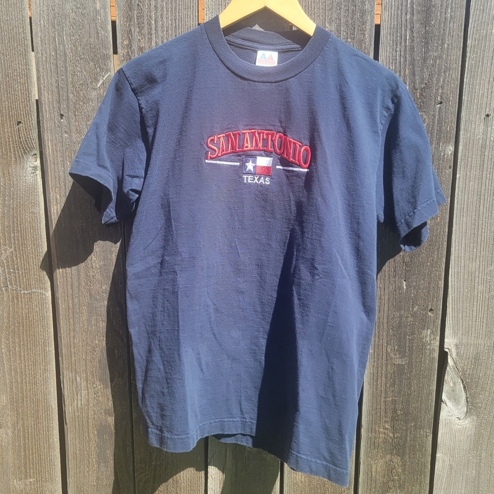 Vintage 90s Embroidered San Antonio Texas T-Shirt Sz M Cotton Heavyweight Navy